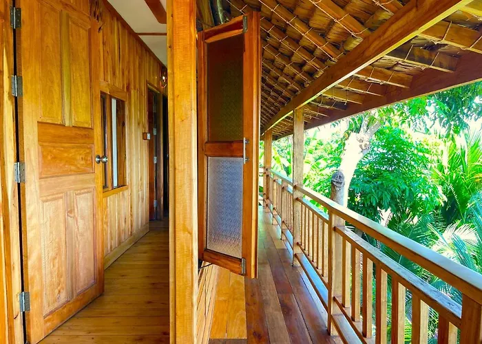 Phi Phi Phu Chalet Resort